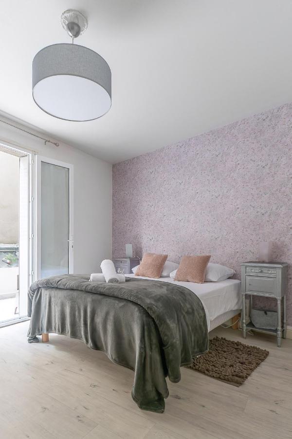 Le Dejoux - Appartement Avec Terrasse En Centre Ville Vichy Exterior foto