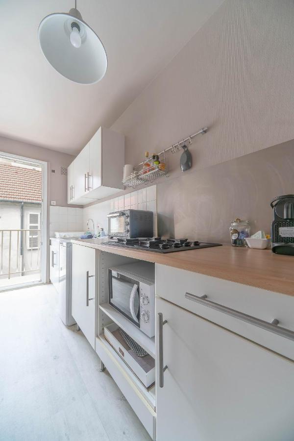 Le Dejoux - Appartement Avec Terrasse En Centre Ville Vichy Exterior foto