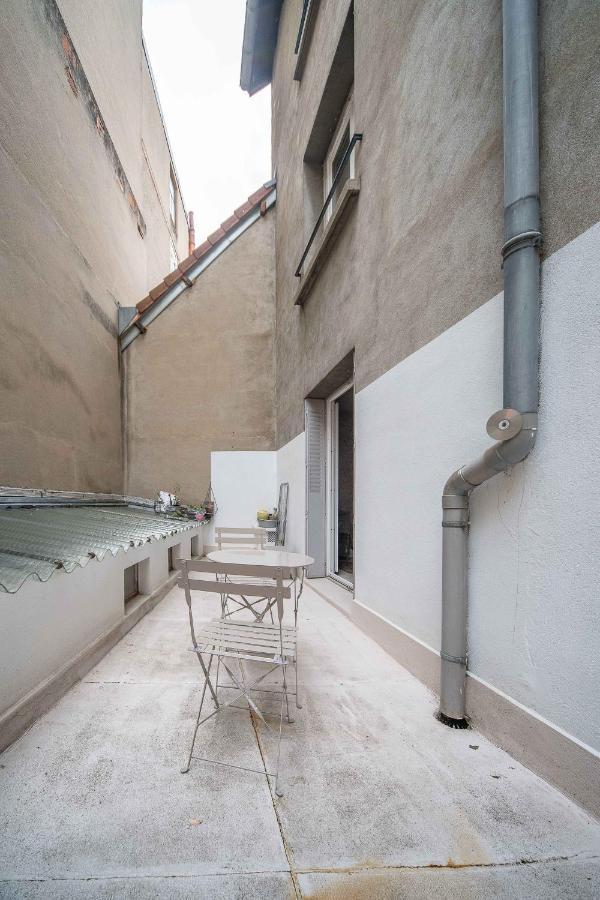 Le Dejoux - Appartement Avec Terrasse En Centre Ville Vichy Exterior foto