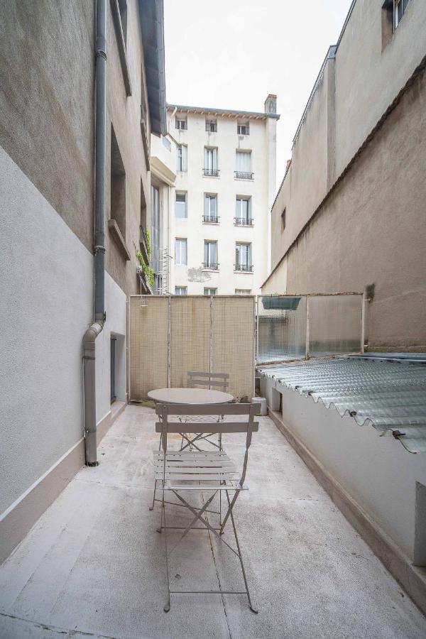 Le Dejoux - Appartement Avec Terrasse En Centre Ville Vichy Exterior foto